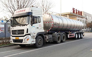 天潤新東鮮奶運輸車：24小時溫控筑牢品質防線